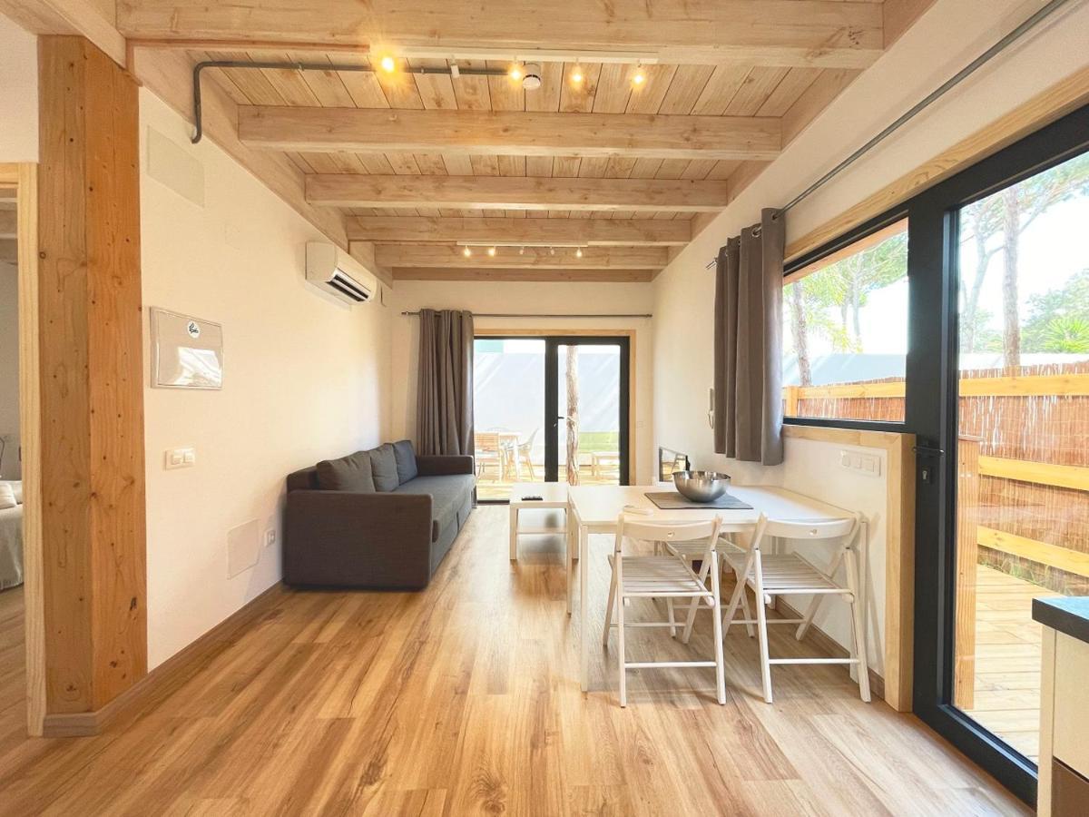 Nuevos Apartamentos Biopasivos Living Pura Madera Chiclana de la Frontera Room photo